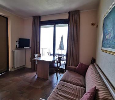 Oggebbio Apartment | Residence Il Vigneto