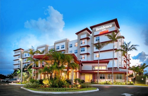 Ludlam Hotel | Residence Inn by Marriott Miami West / FL Turnpike