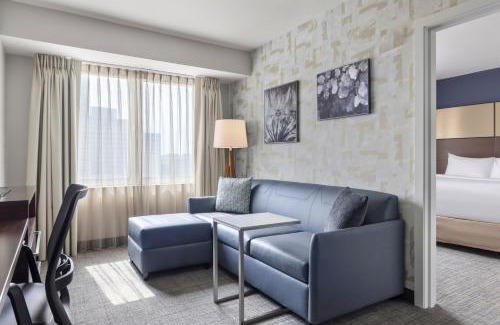East Bronx Hotel | Residence Inn by Marriott The Bronx at Metro Center Atrium