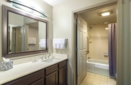 Franklin Hotel | Residence Inn by Marriott Boston-Franklin