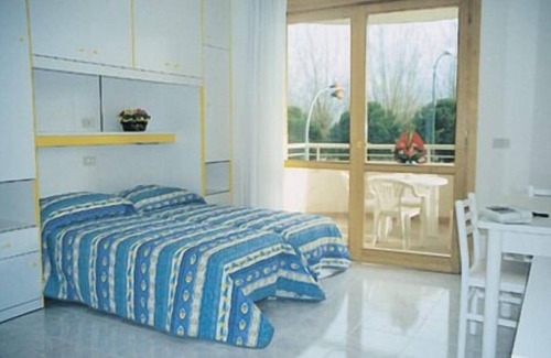 Ronchi Di Campanile Hotel | Residence Joker