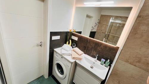 Marianske Lazne Apartment | RESIDENCE KOLONADA 60qm 2 rooms Apartment in best Location direct at famous Colonnade and Singing Fountain