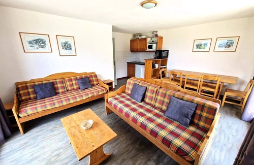 Valfrejus Apartment | Residence Le Cheval Blanc - 3 rooms + cabin 8/10 people of 55 m2