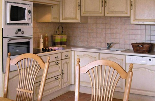 Saint-Trinit Apartment | Residence Le Claux du Puits St. Trinit - PRV011008-DYA