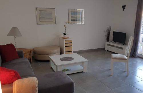 Labastide-de-Virac Cottage | RESIDENCE LE PARADISE ACQUIRED "GITE RUBIS
