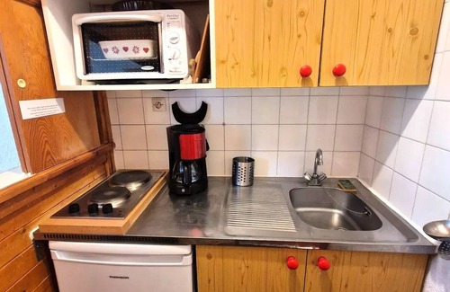 Valfrejus Apartment | Residence Le Thabor - studio 4 people in the heart station 19m2