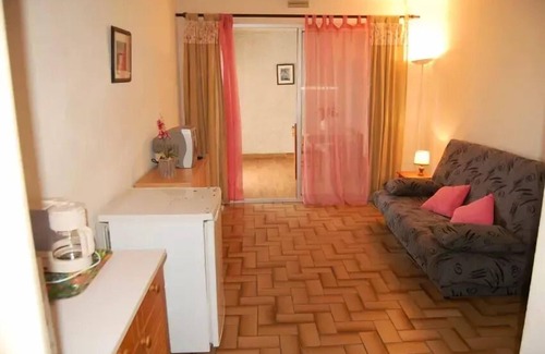 Port Leucate Apartment | Residence Les Cyclades - STUDIO 4 PERSONS 4 sleeping PORT LEUCATE. Ref: 2CYC 39A