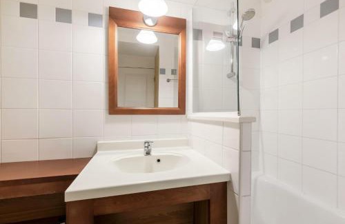Maubuisson Apartment | Residence Les Grands Pins - maeva Home