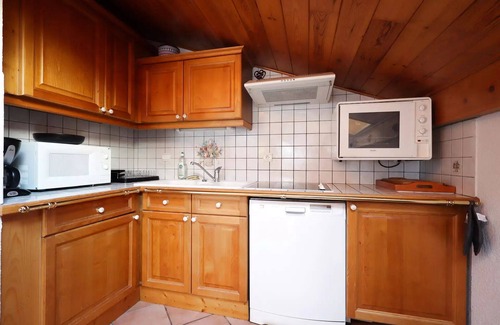 Les Houches Apartment | Residence Les Hauts De Chavants - 2 Rooms for 6 People