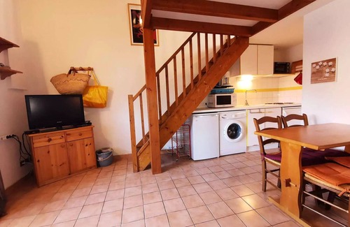 Port Leucate Villa | Residence Maisons De La Plage - Two room mezzanine villa with terrace for 7 people in Port Leucate. Ref: 1MPL 162