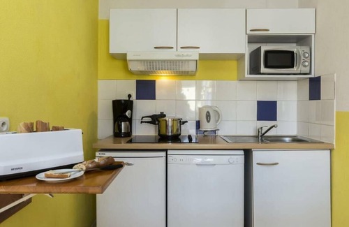 Font-Romeu-Odeillo-Via Apartment | Residence Odalys Mille Soleils *** - 2 Room Cabin 5/6 People