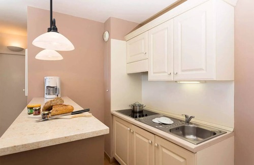 Saumane-de-Vaucluse Apartment | Residence Provence Country Club* - 3 Rooms 5/6 People