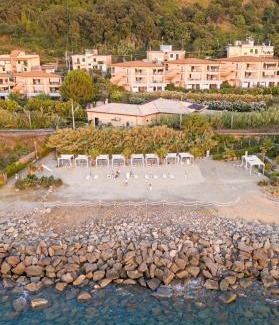 Pizzo Apartment | Residence Pietre Bianche ApartHotel