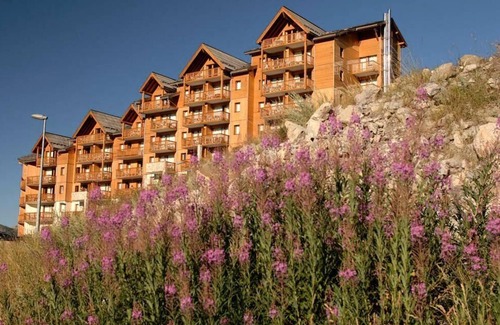 Orcieres-Merlette Apartment | Residence Rochebrune Vallon**** - Labellemontagne - Studio 4 People