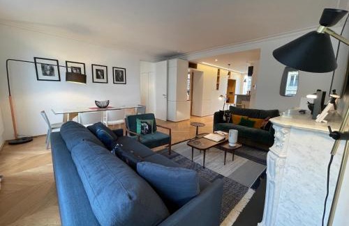 Les Iles Apartment | RESIDENCES HARCOURT - Ile Saint Louis - PARIS