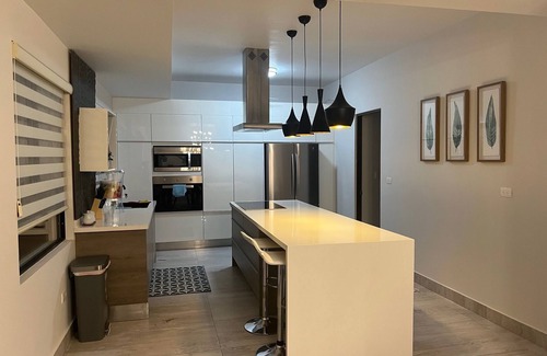 Juarez Municipality House | Residencia a 5 Min de el Consulado Americano con Refrigeración