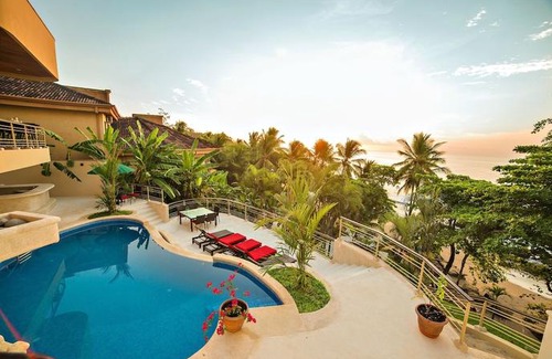 Tango Mar House | Residencia Pacifico Beach Front