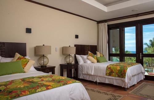 Tango Mar House | Residencia Pacifico Beach Front