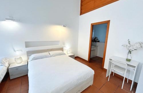 Castello de la Plana Hostel | Residencial Art Brut