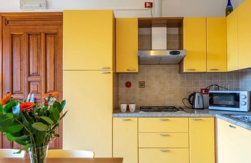 Luino House | Residenza Agrifoglio by Interhome