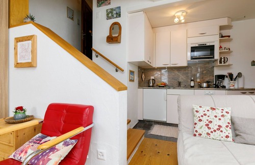 Surlej Apartment | Residenza Chesa Margun 35-6 by Interhome