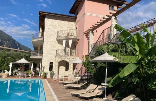 Riva del Garda Apartment | Residenza Le Due Torri
