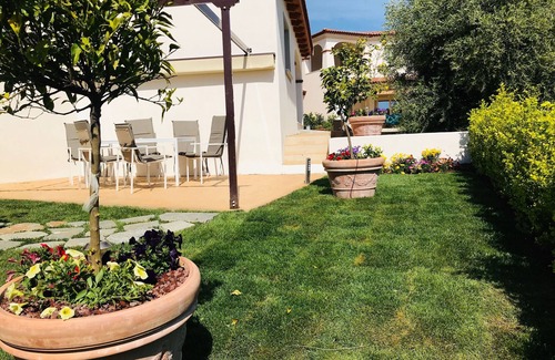Limpiddu Apartment | Residenza Limpiddu with Pool and Garden - New, all comforts