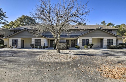 Sea Trail Apartment | Resort Condo about 2 Mi to Sunset Beach Seashore!