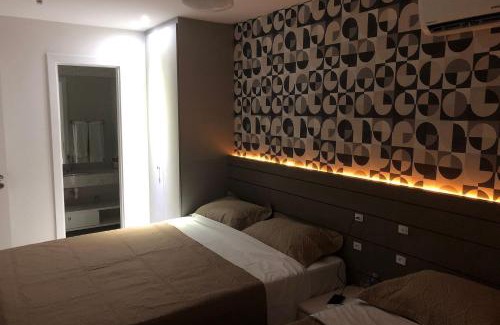 Arraial do Cabo House | Resort em Arraial do Cabo, Momentos inesquecíveis em um apartamento de luxo com 2 quartos, 2 BANHEIROS e 2 vagas de carro entre a praia e a lagoa