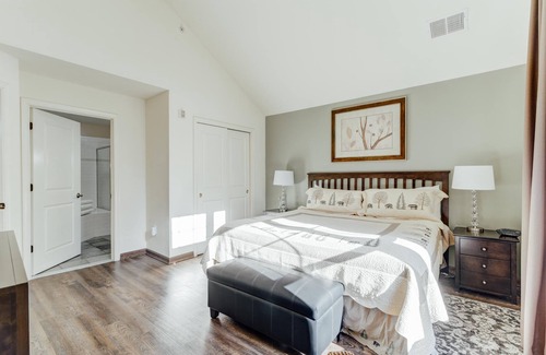 Vernon Condo | Resort | Fireplace | Free WiFi | Pool | Hot Tub | 2nd Floor | 06-23