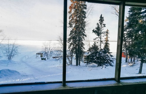Saskatchewan Cabin | Resort Getaway on Lake Deschambault