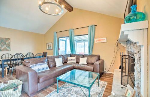 Osage Beach House | Resort Home with Hot Tub on Lake of the Ozarks!