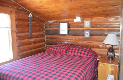 Northome Resort | Resort Log Cabin #2