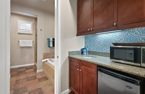 La Quinta Villa | Resort Luxury Villa 12 pools, 11 hot tubs, balcony
