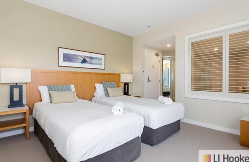 Kingscliff Apartment | RESORT ON THE BEACH 6126-27