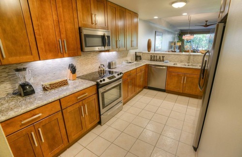 Kahana Villa | Resort on the Beach - Spacious 3BR Beach Condo - Sands of Kahana - Maui, HI