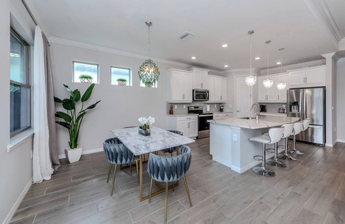 Nokomis House | Resort-style House on the lakefront