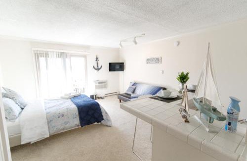 Marina del Rey Apartment | Resort Style Living in Marina Del Rey & Venice Studio
