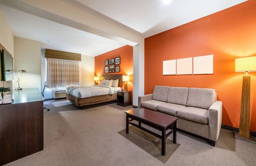 Houston Hotel | Rest Well Inn & Suites