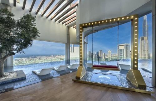 Trade Centre 1 Apartment | Restay Homes at Paramount Midtown Hotel - Highest infinity pool access with Burj View