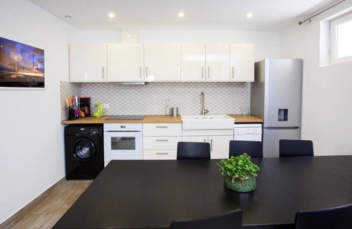 Monmousseau-Verollot Apartment | Restful House Grand Paris - 3 ch - 2 sdb - Calme - 25 Minutes de Paris