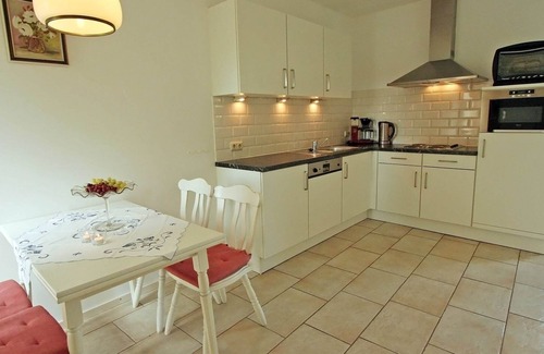 Beertsenhoven Other | Restored farmhouse in Wijlre with two terraces