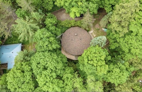 Utterson House | Retreat 360 – A Unique Circular Cottage on Three Mile Lake