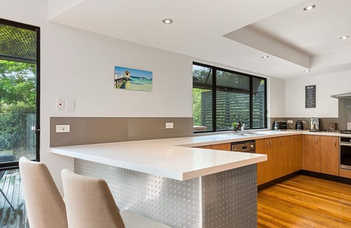 Sorrento House | Retreat 95 in Sorrento - great family home with solar heated pool and a spa