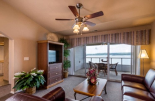 Hollister Resort | Retreat and Relax at Westgate Branson Lakes Resort Hosted By William.