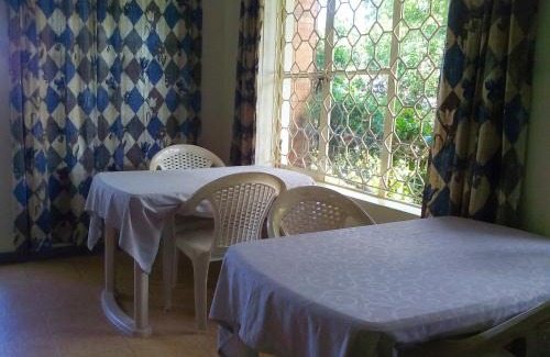 Kitende Bed & Breakfast | Retreat Guesthouse Kitende