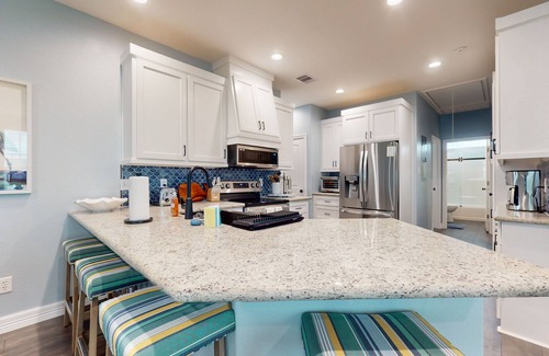 San Luis House | Retreat | Gulf Views | Large Deck | Group Ready