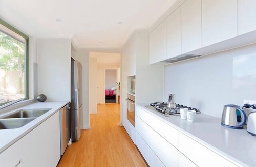Bangalow House | Retreat in nature in this private family home in Bangalow Town.