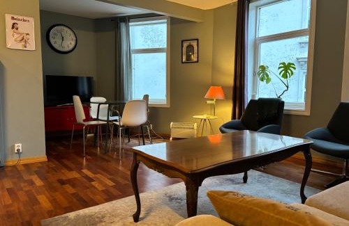 Engen Apartment | Retro Apartment