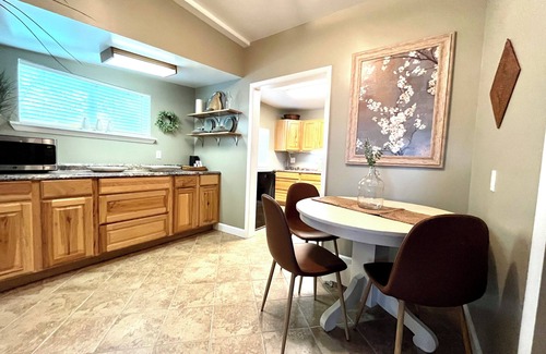 Grove House | Retro-Chic House at Grand Lake w/Hot tub Sleeps 12. Minutes from boat ramp!